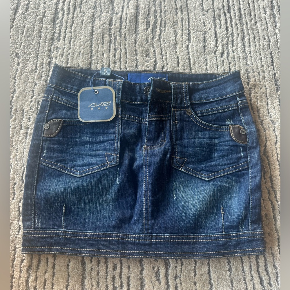 Odotto Portato denim skirt. Brand new